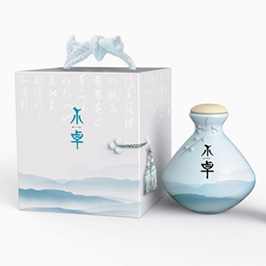 小卓酒瓶型包裝設(shè)計